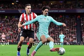 中国男子冰壶队在冬奥会资格赛中连胜两场，即将迎战新西兰和韩国，展现强大实力，期待继续拼搏。